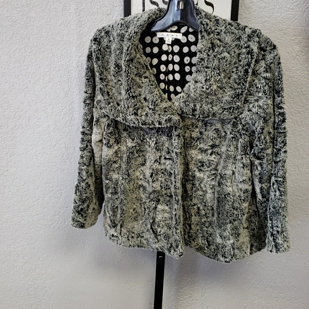 Cabi Chinchilly Jacket Sz Medium